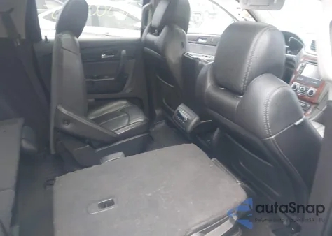 2013 Chevrolet Traverse 2Lt z USA, uszkodzony, nr VIN 1GNKVJKD2DJ121118